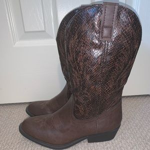 Brown Cowgirl boots